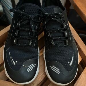Nike womens free run 5.0 size 8.5